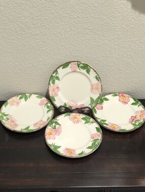 Four (4) Franciscan Desert Rose Bread Butter Dessert Appetizer Plates 6 3/8"